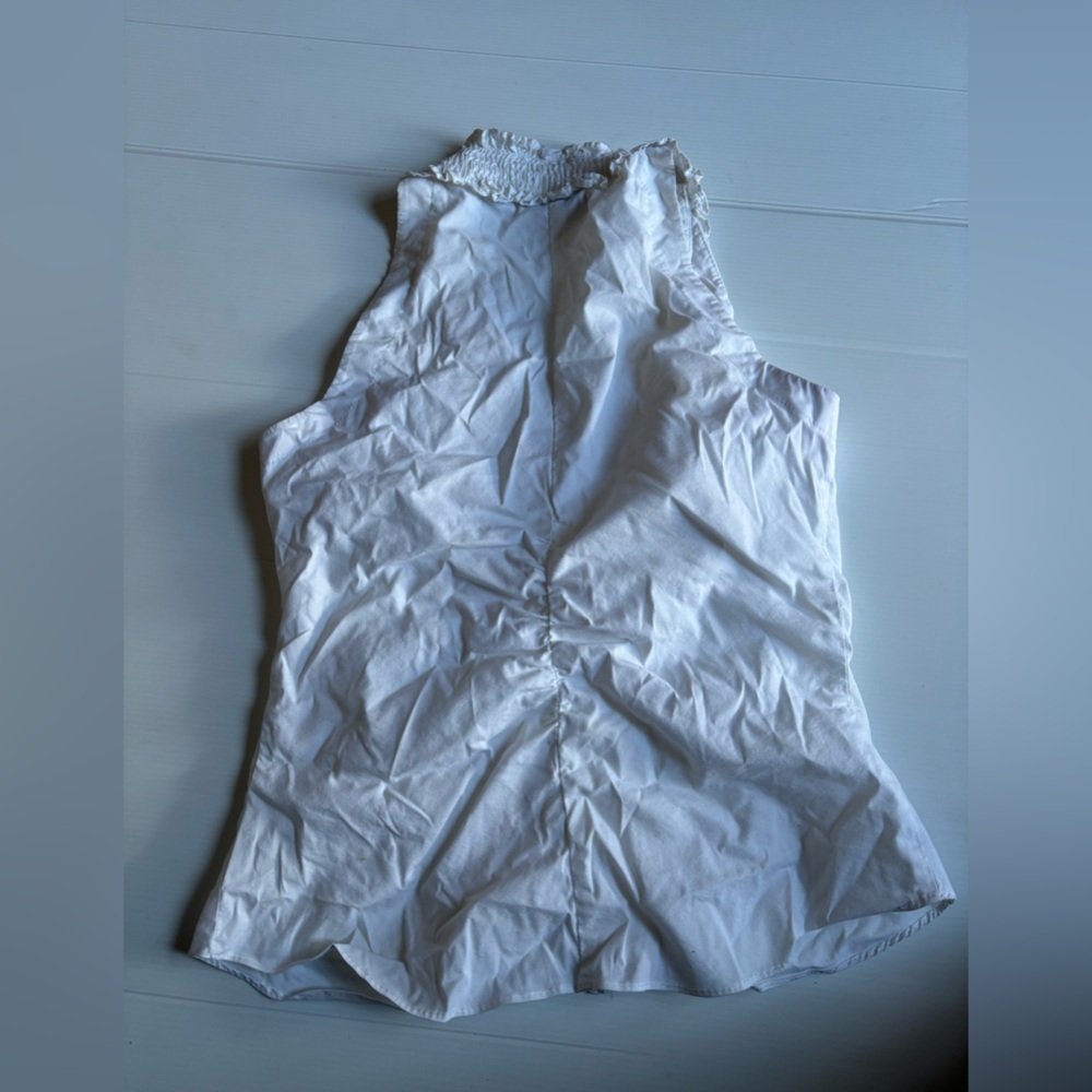 Joseph Ribkoff White Ruffle Blouse Size 10 - Picture 2 of 3